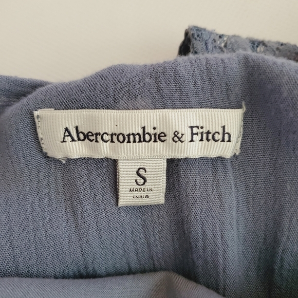 1010 * Abercrombie & Fitch Lace Romper Blue Size S - Picture 4 of 12